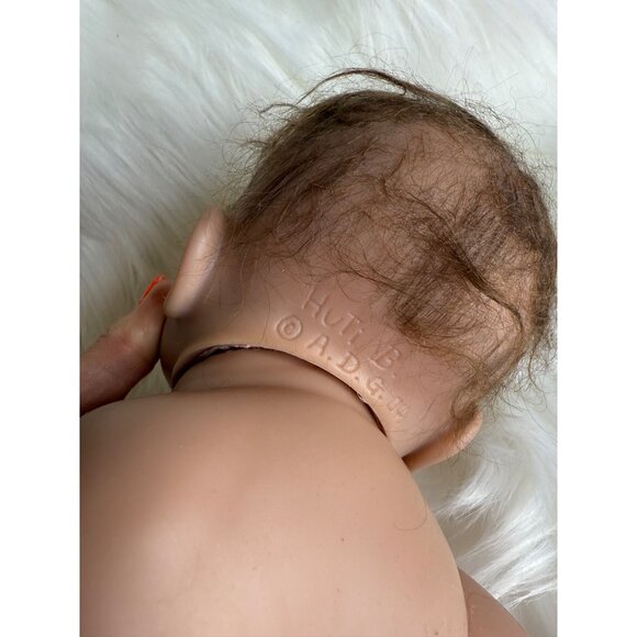 Ashton Drake Huti B. A.D.G. 04 Life Like Sleeping Anatomically Correct Baby Girl - Picture 7 of 7